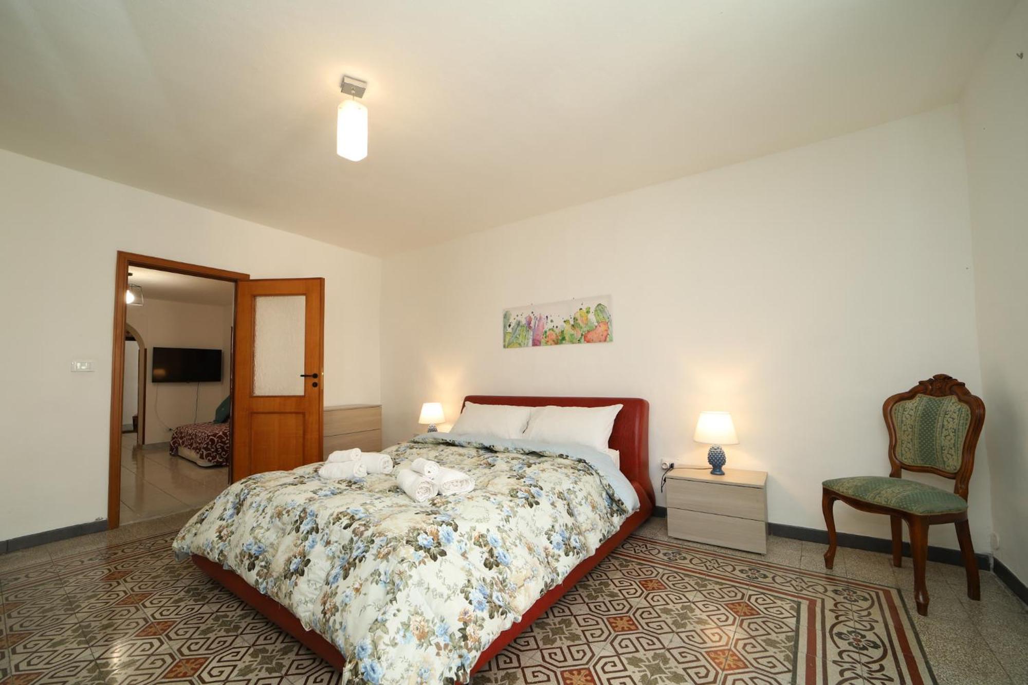 Apartamento Colonna House Casa Tra La Zisa E La Cattedrale Palermo Exterior foto